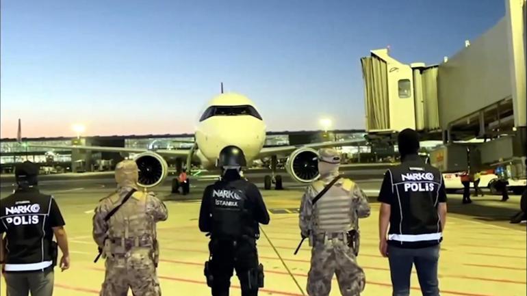 6 il ve Norveçte suç örgütü operasyonu: 20 gözaltı