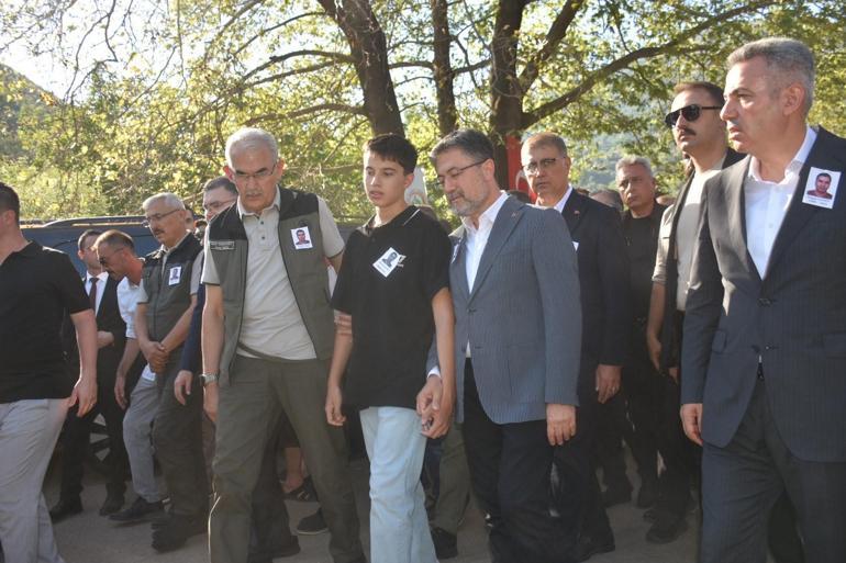 Ödemişteki yangında şehit olan orman işçisi sayısı 2 oldu