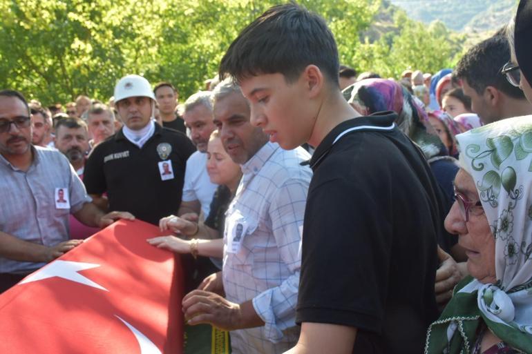 Ödemişteki yangında şehit olan orman işçisi sayısı 2 oldu