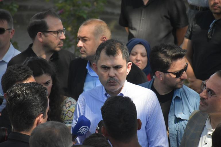 Bakan Kurum: Yangınlardan etkilenen 8 ilde toplamda 1168 bina zarar gördü