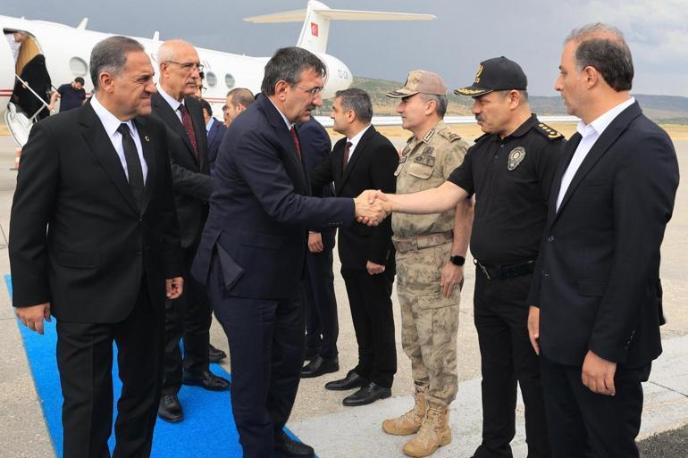 Cumhurbaşkanı Yardımcısı Yılmaz’ın vefat eden yeğeni Bingöl’de toprağa verildi