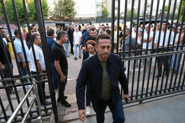 Antalya Büyükşehir Belediye Başkanı Böcek tutuklandı