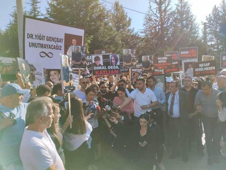 78 kişinin öldüğü Kartalkaya’daki otel yangınına ilişkin davanın ilk duruşması başladı