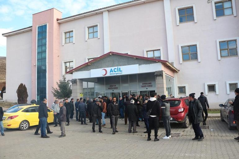 Ekmek pişirirken benzin bidonu patladı: 6 yaralı