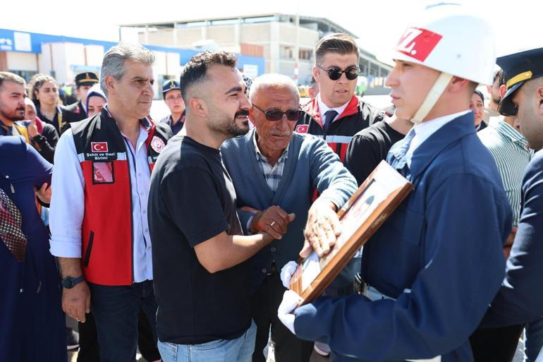 Şehit Özkanlı, öğrencilere burs ve harçlık veriyormuş