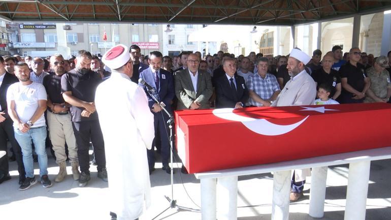Diyarbakır’da polis memuru, trafik kazasında hayatını kaybetti