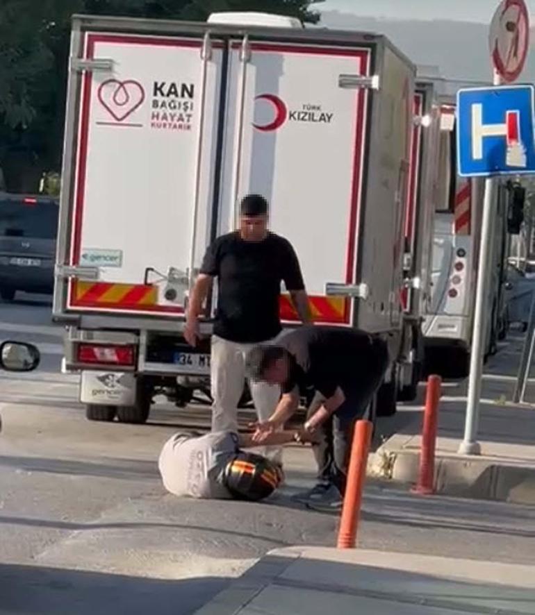 Motosiklet sürücüsüne darp kamerada; 2 gözaltı