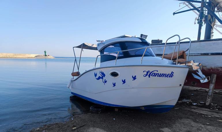 Alabora olan teknedeki 4 kişiyi balıkçılar kurtardı; 1 kişi boğulma tehlikesi geçirdi