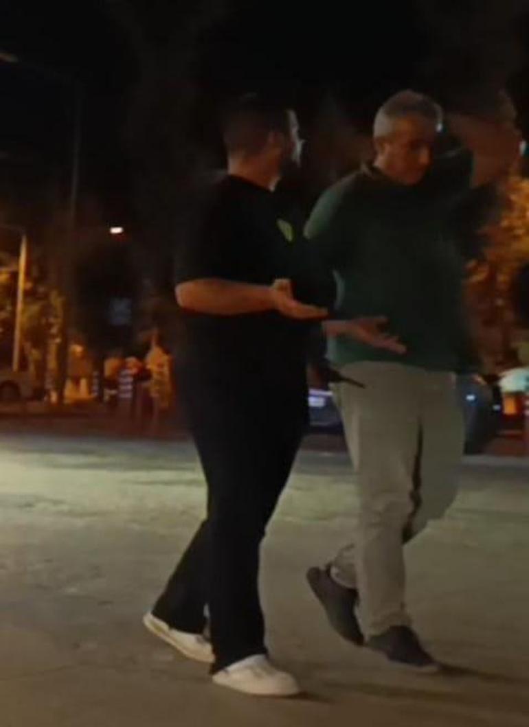 Alkollü sürücü yol verme tartışmasında 1 motosiklet ve 3 araca çarptı; kaza anı kamerada