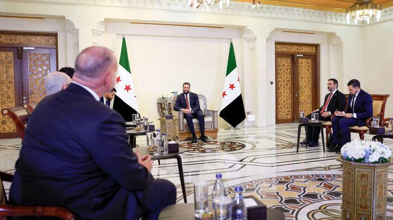 Suriye Cumhurbaşkanı Şara ve ABDnin Ankara Büyükelçisi Barrack bir araya geldi