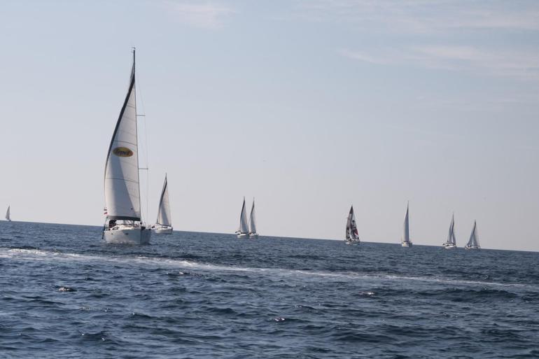 Foça yelken şenliğine hazırlanıyor