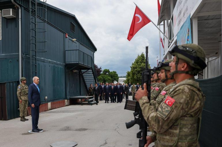 TBMM Başkanı Kurtulmuş, Bosna Hersek’te EUFOR Türk Temsil Heyeti Başkanlığı’nı ziyaret etti