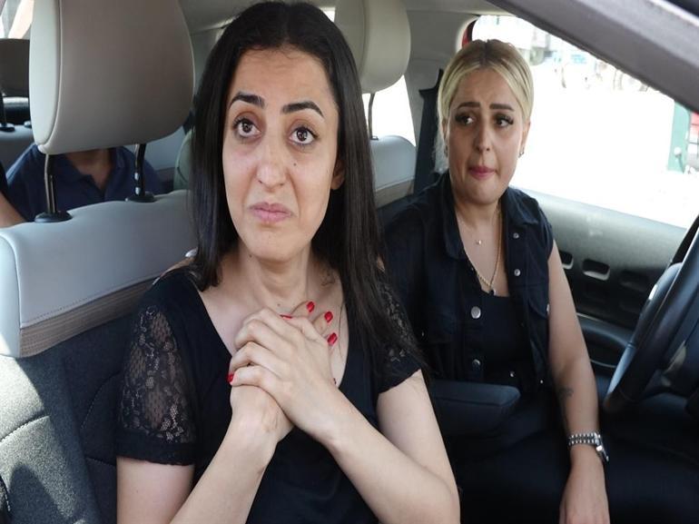 Kaldırımda yürürken otomobilin çarptığı baba ve oğlu öldü