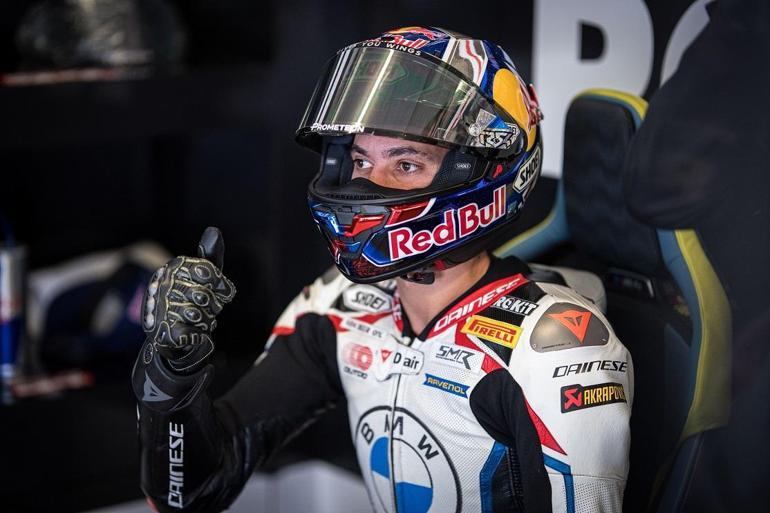 Toprak Razgatlıoğlu haftaya galibiyetle başladı