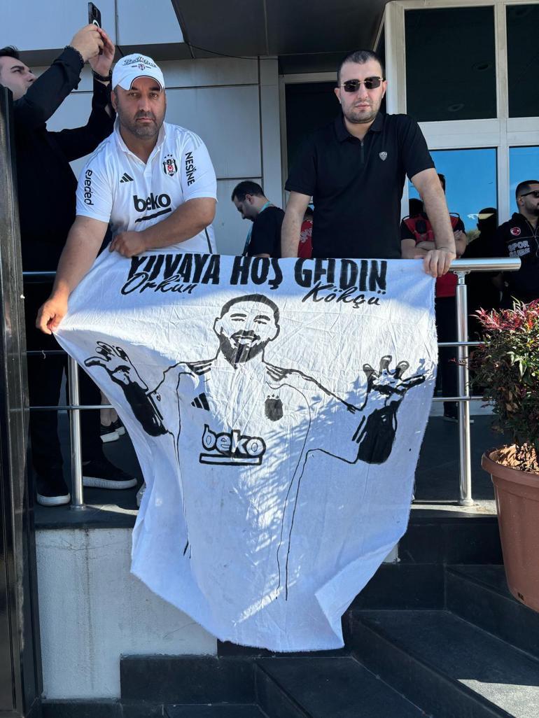 İstanbula gelen Orkun Kökçüden ilk sözler: Çocukluktan beri hayalini kurduğum Beşiktaşıma transfer oldum