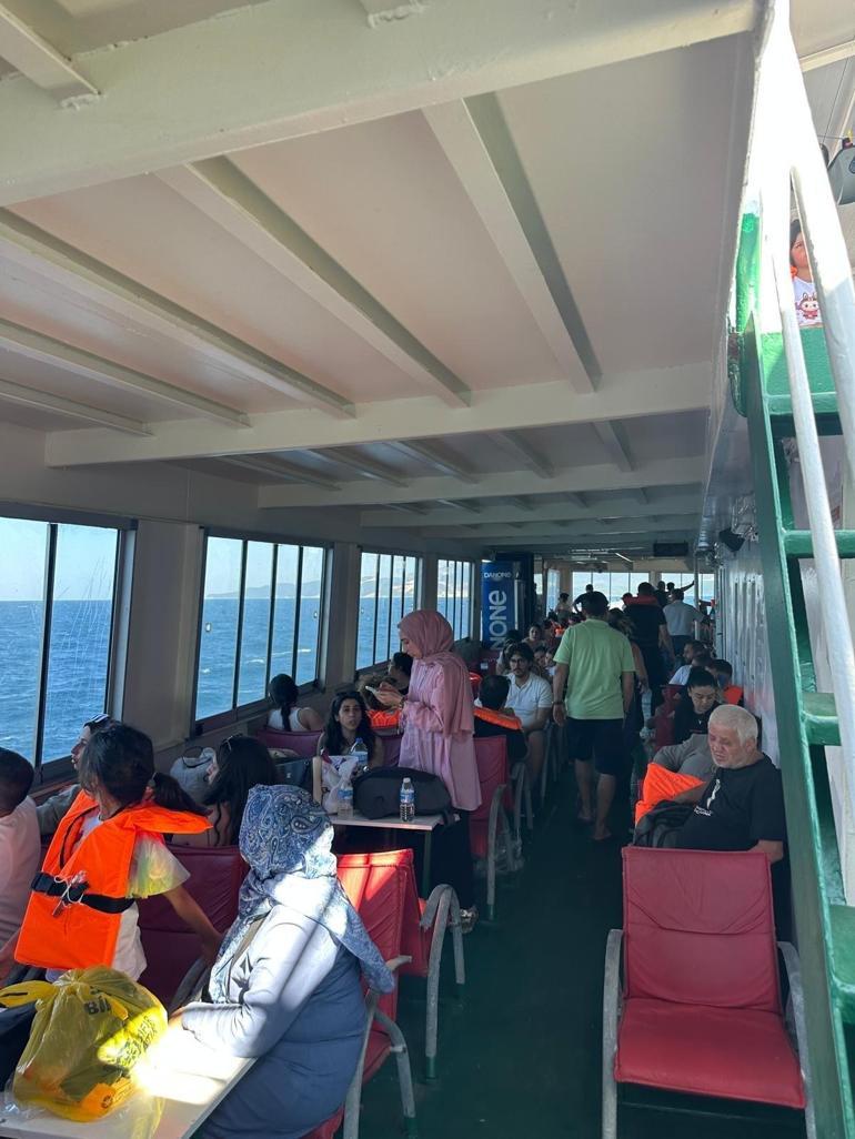 Marmara Adası açıklarında feribotta yangın çıktı