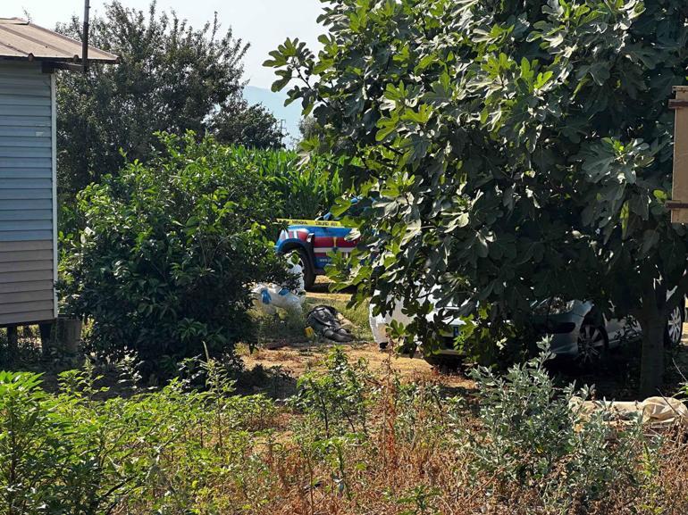 Babasını baltayla yaralayıp, tarım ilacı içerek yaşamına son verdi