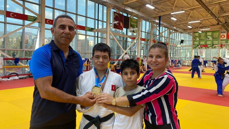 Down sendromlu milli sporcu 7 saniyede Avrupa şampiyonu oldu