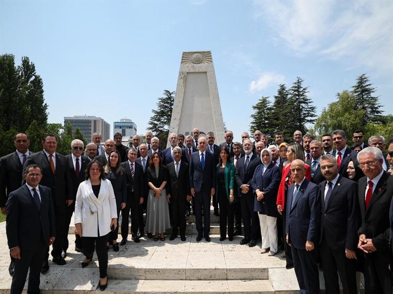 TBMMde 15 Temmuz şehitleri anıldı