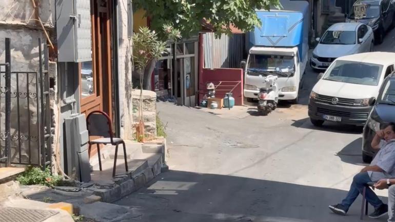 Beyoğlunda berbere Demiri ve çekirdeği hazırla mesajı gönderip, husumetlisine silahlı saldırı düzenledi