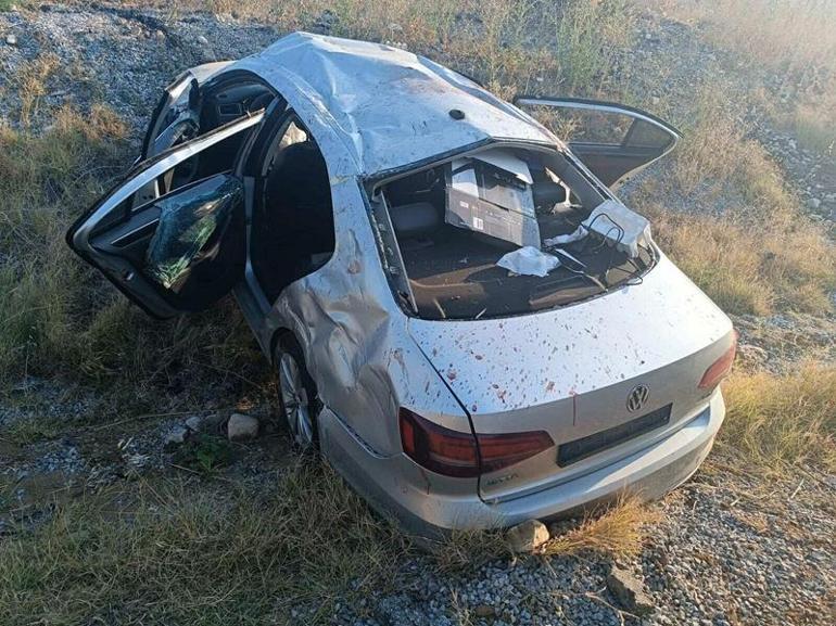 Manisada otomobil zeytinliğe uçtu; aynı aileden 1 ölü, 4 yaralı