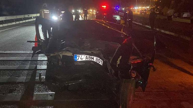 Karabükte 2 otomobil çarpıştı: 1 ölü, 1 yaralı