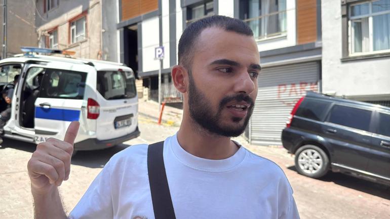 Kağıthanede balkonun çöktüğü anlar kamerada: Bina tahliye edilip mühürlendi