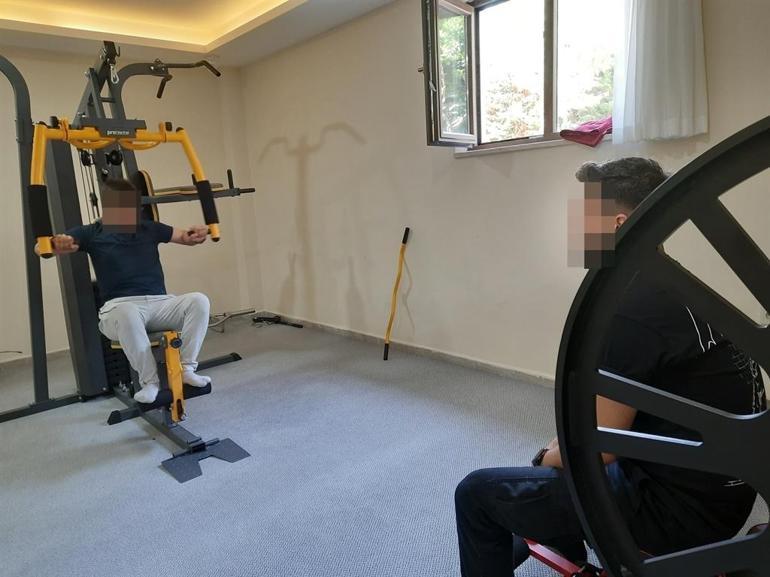 Madde bağımlılarını ücretsiz tedavi edildiği dernekte tek ilaç sevgi