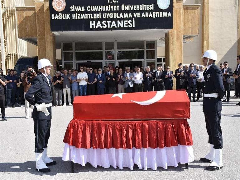 Kazada yaralanan eski Bitlis Valisi Karaömeroğlu, yaşam mücadelesini kaybetti