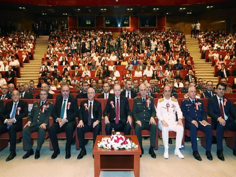 Cumhurbaşkanı Erdoğan: Bölgemizin üzerine barış güneşinin doğmasına kimse engel olamaz