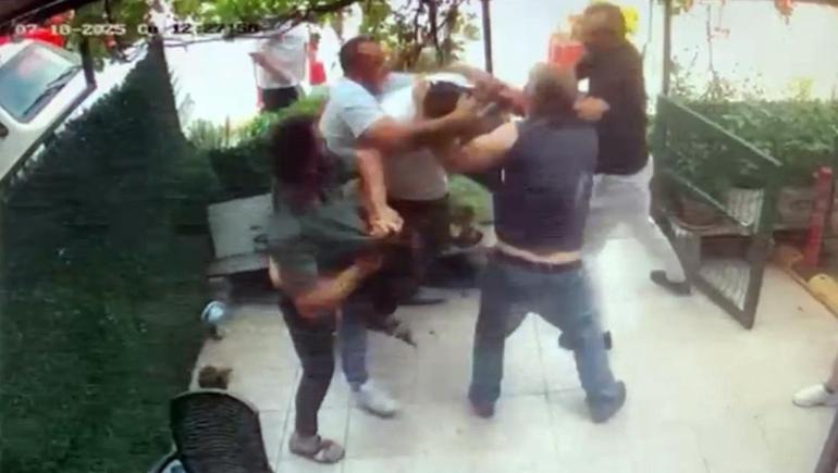 Kız arkadaşını hatalı park nedeniyle uyaran esnafı yumrukladı