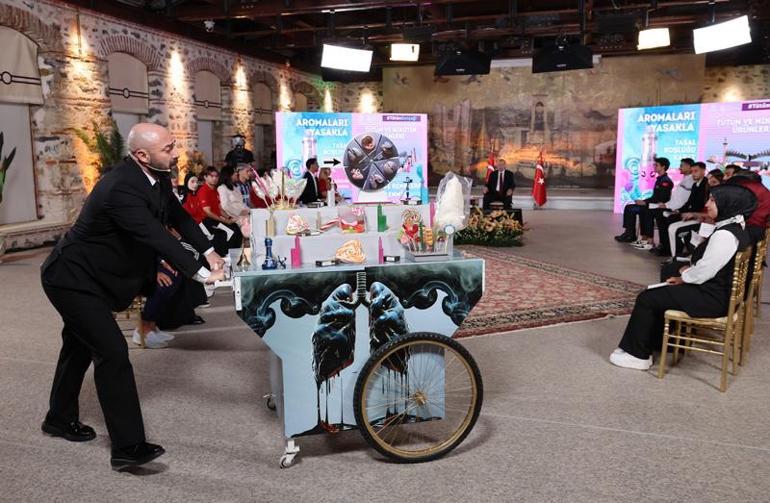 Cumhurbaşkanı Erdoğan: Gençlerimizin zehirlenmesine müsaade etmeyeceğiz