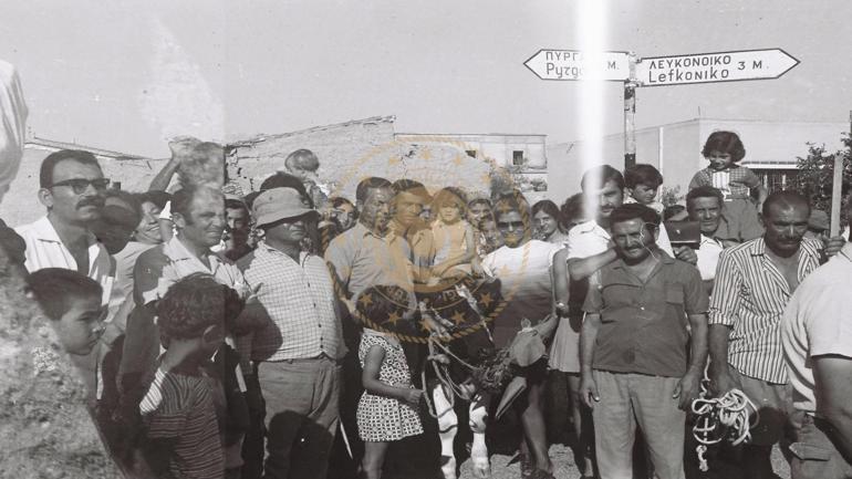 MSB, Kıbrıs Barış Harekatında çekilen bazı fotoğrafları ilk kez yayımladı