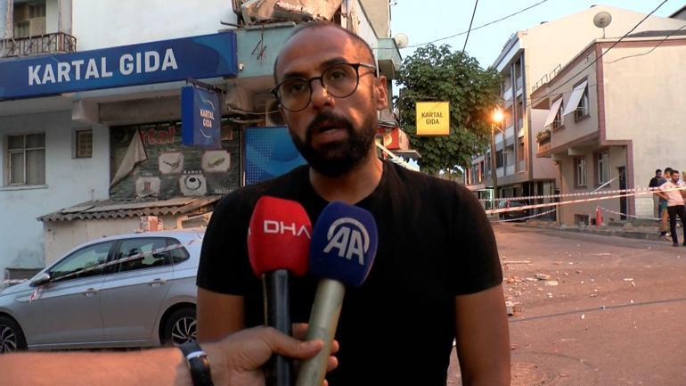 Küçükçekmecede 2 katlı binada balkon çöktü: Bina tahliye edilip mühürlendi