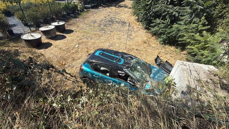 Sarıyerde araçla çarpışan otomobil fidanlığa uçtu: Bu arabadan sağ çıktıysa söyleyecek kelime bulamıyorum