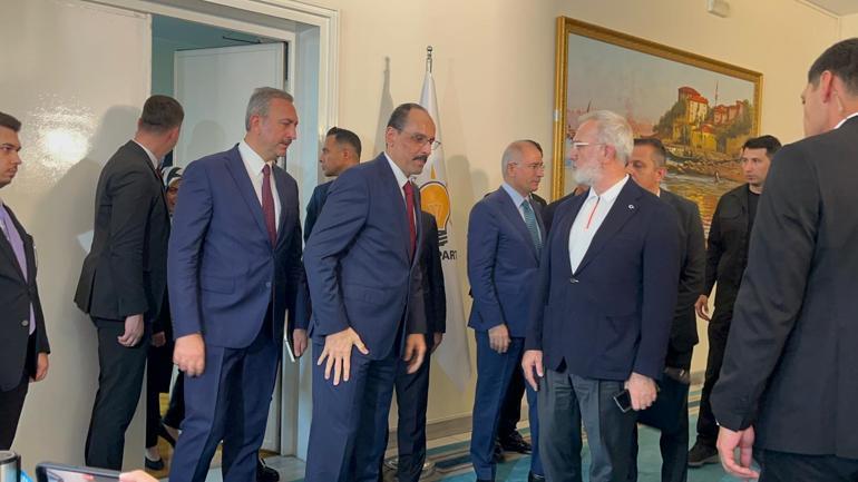 MİT Başkanı Kalın, TBMMde AK Partiyi ziyaret etti