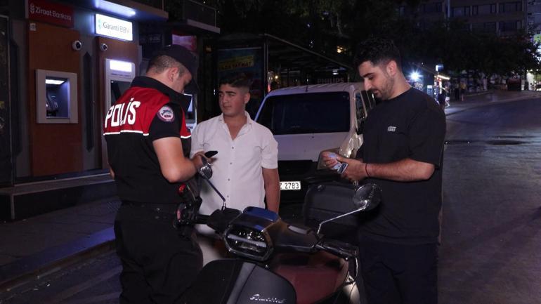 Kadıköyde helikopter destekli Huzur İstanbul denetimi