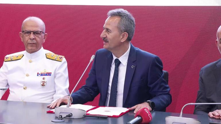 17nci Uluslararası Savunma Sanayii Fuarında 2nci günde yoğunluk sürdü