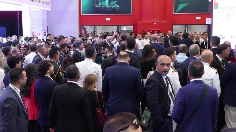 17nci Uluslararası Savunma Sanayii Fuarında 2nci günde yoğunluk sürdü