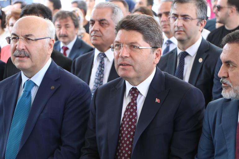 Bakan Tunç: Herkesin kardeşçe yaşadığı bir döneme giriyoruz