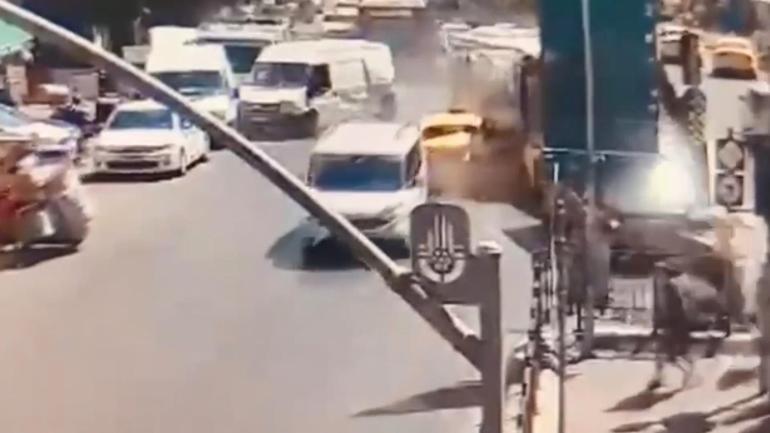 Beyoğlunda 1 kişinin öldüğü İETT otobüsü kazasının araç içi görüntüleri ortaya çıktı