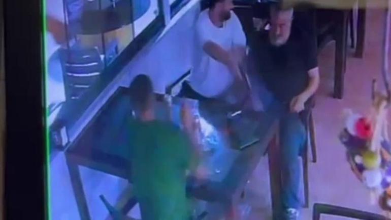 Polisin birlikte oturduğu kişi tarafından vurulduğu olayın görüntüleri ortaya çıktı