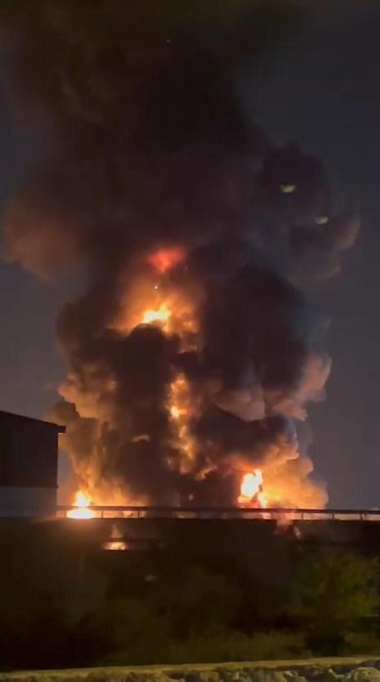 Çekmeköyde fabrikada çıkan yangın kontrol altına alındı