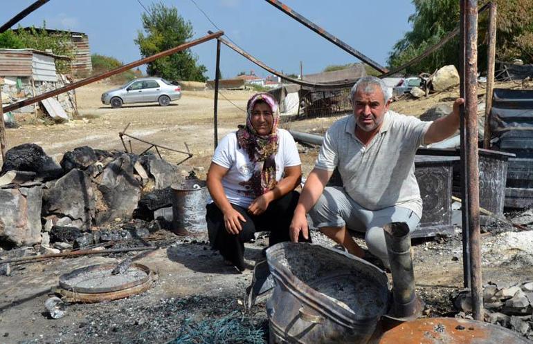 Evlerinde çıkan yangında 90 bin lira birikimleri de yandı