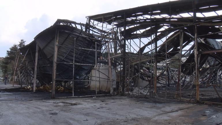 Çekmeköyde fabrikada çıkan yangın kontrol altına alındı