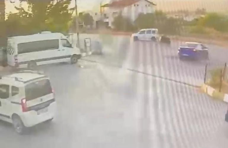 Kayınvalidesinin cenazesinden dönerken kazada yaşamını yitirdi