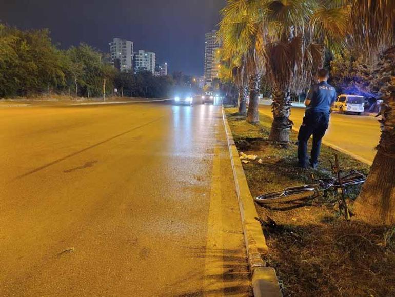 Adanada bisikletle çarpışan motosikletin sürücüsü öldü