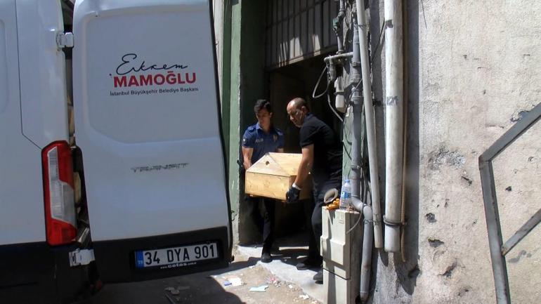 Ümraniyede yük asansörü düştü; 1 işçi hayatını kaybetti