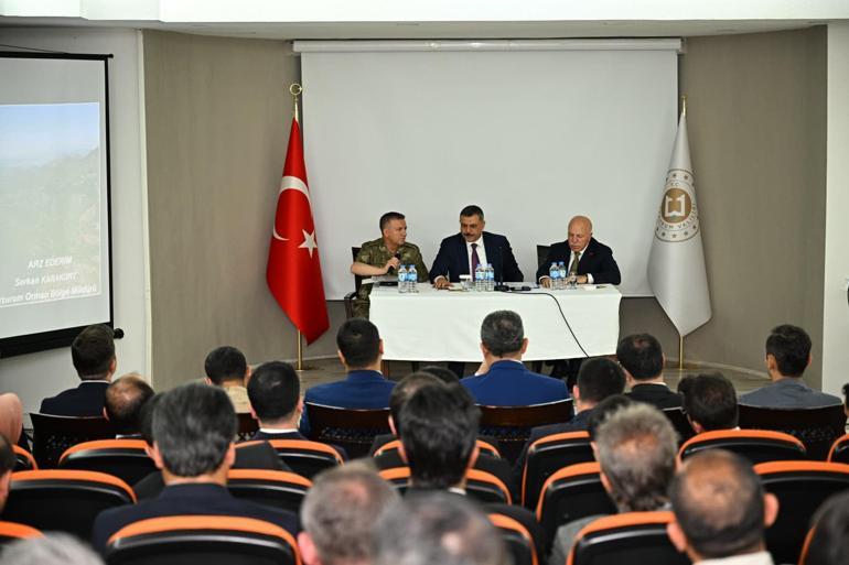 Erzurumda çoban köpeklerine mikroçip takılacak