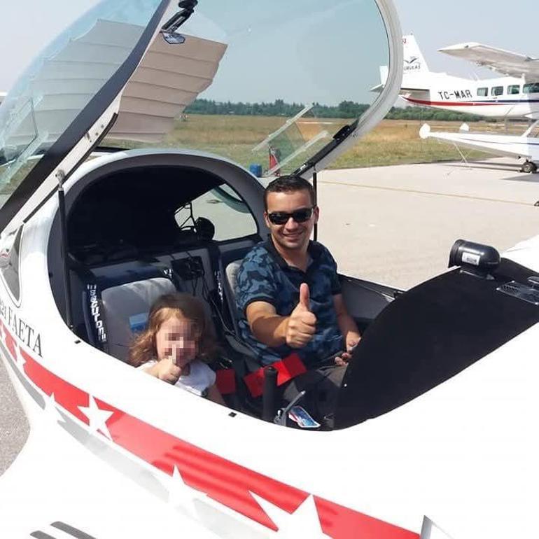 Adanada ultralight tipi eğitim uçağı kaza- kırıma uğradı; 2 yaralı